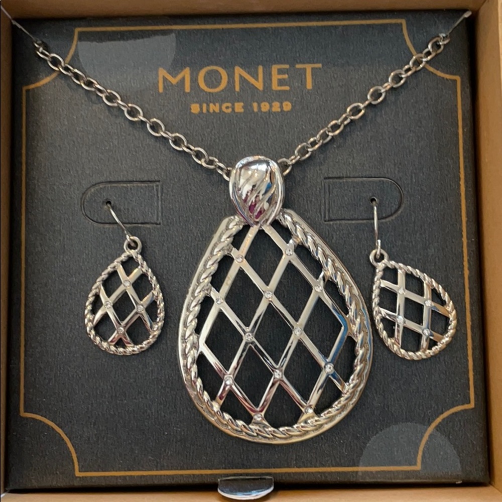 Fashion Jewelry Set - Monet